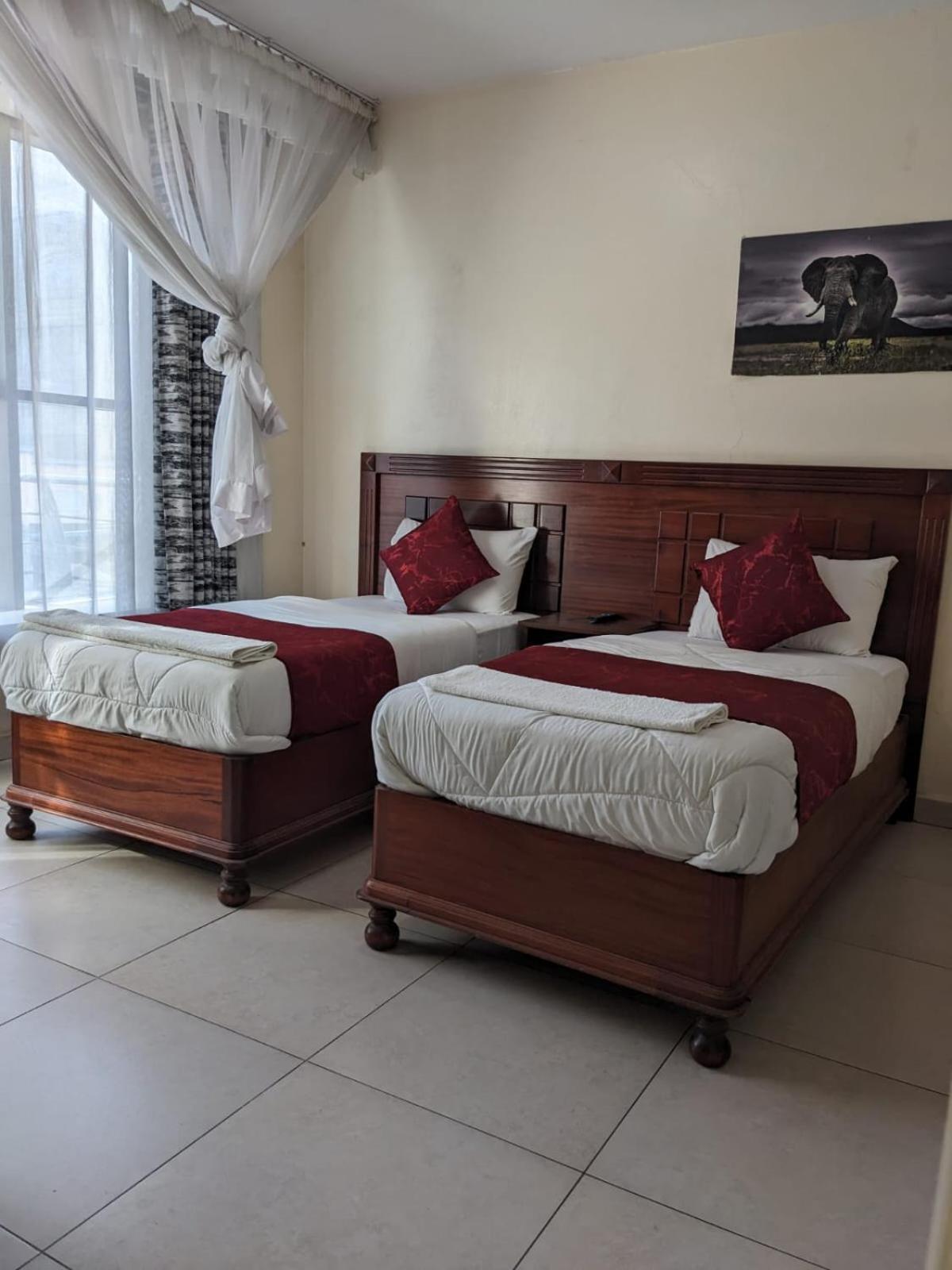 Epitome Times Hotel Nairobi Luaran gambar
