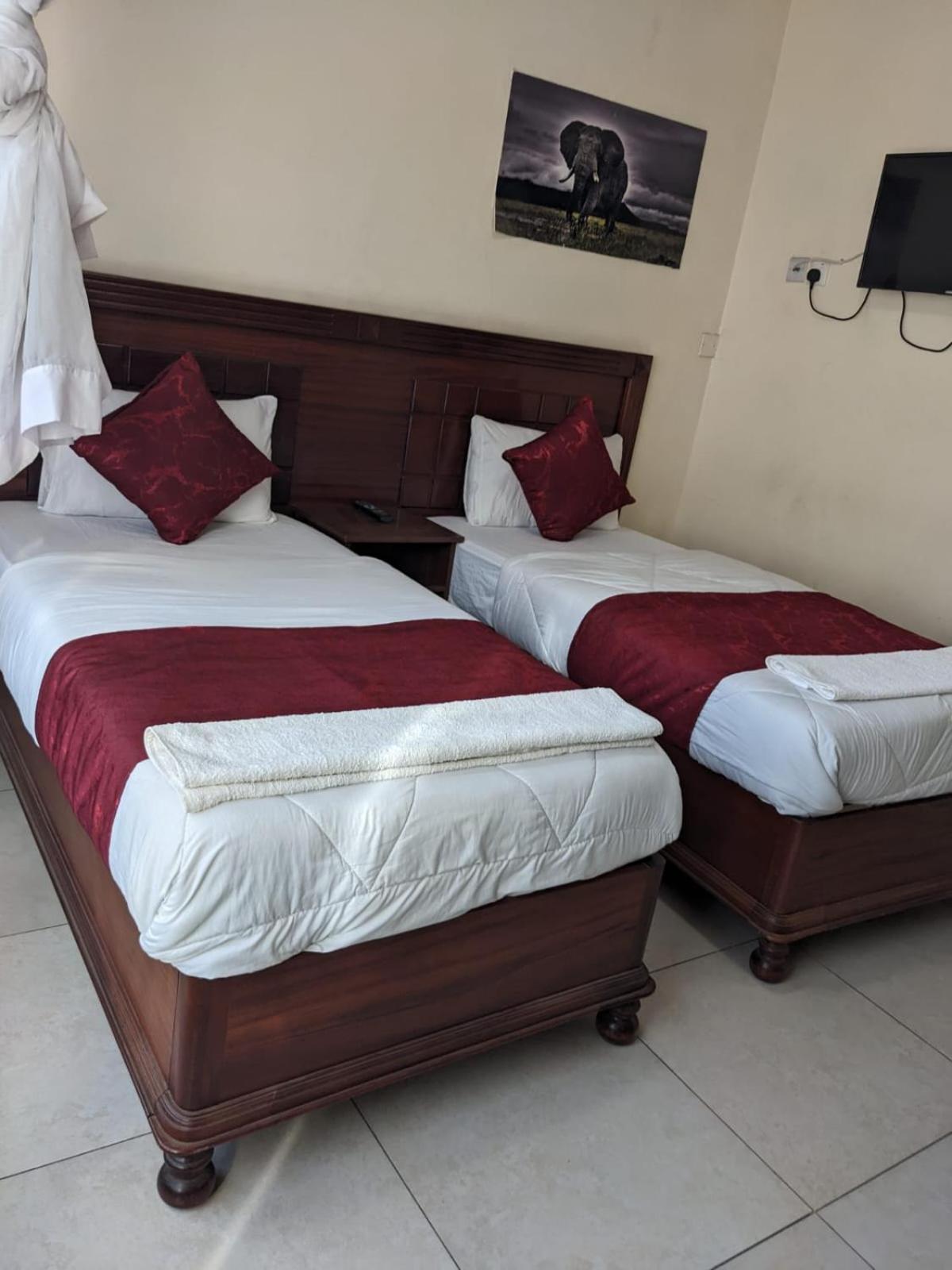 Epitome Times Hotel Nairobi Luaran gambar